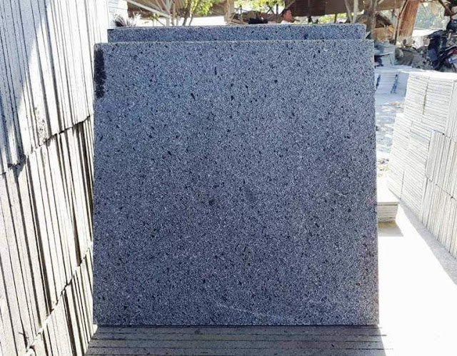 Batu Andersit Bintik Bakar